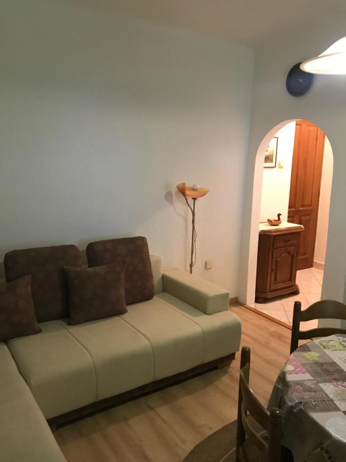 Apartment Apartman Nika *
